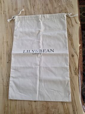 Lily & Bean London Drawstring Dust Bag Cover - Cream XLG 27.25 x 17.5" EUC